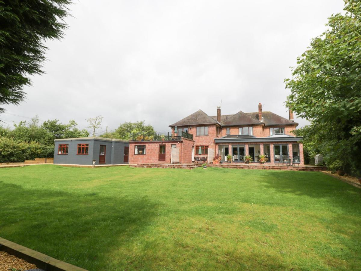 Вілла Hunters Moon Annexe Fulford  Екстер'єр фото